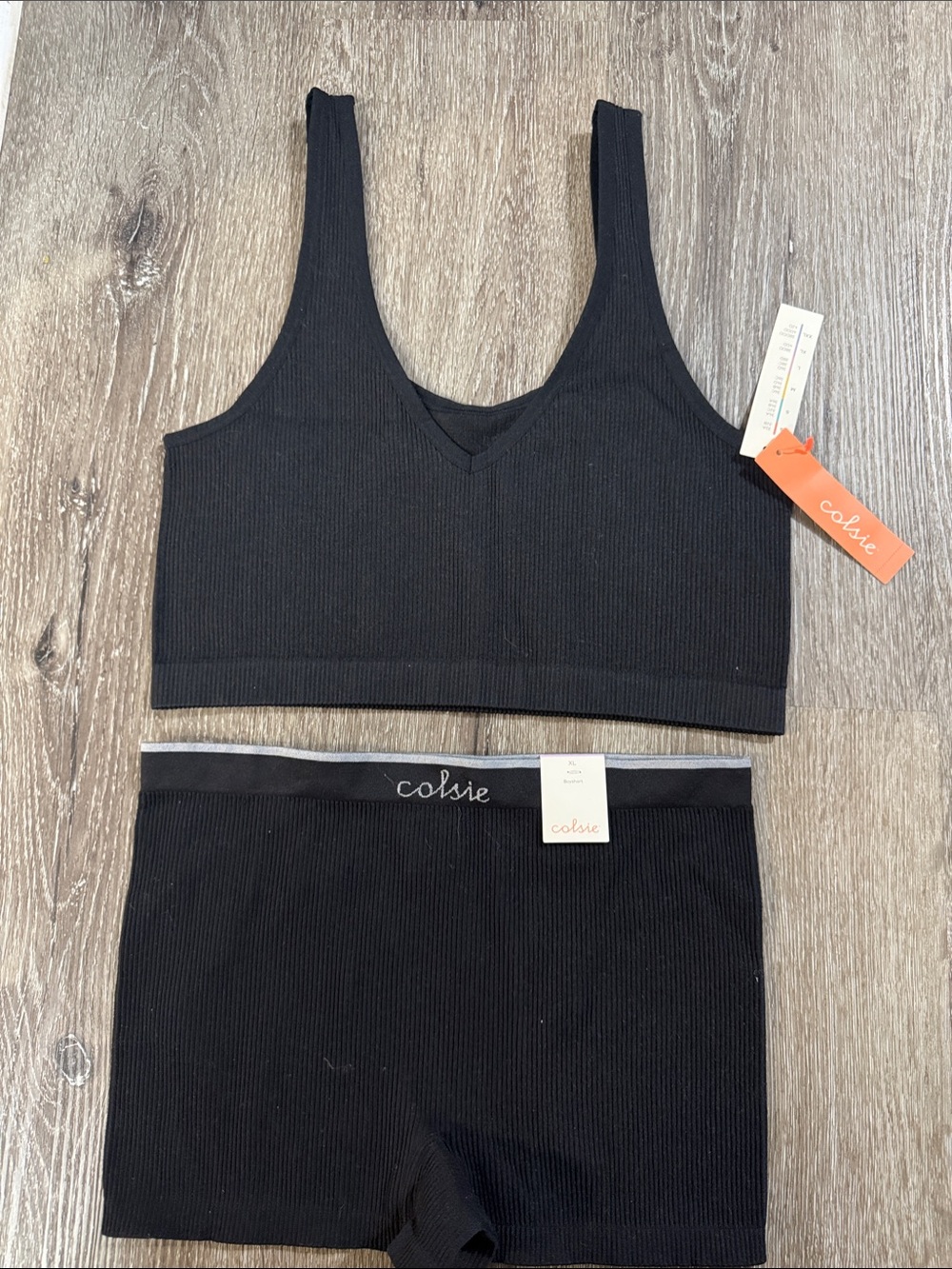 Colsie Black Ribbed Deep V Bralette